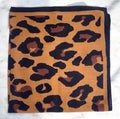 Leo Scarf – Caramel 🤎