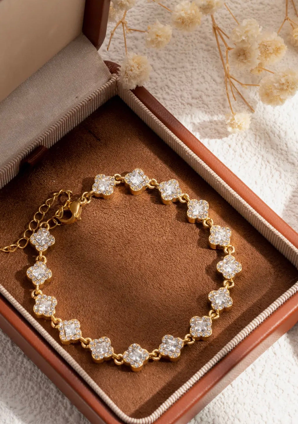 Lilly – Armband mit Kristallen