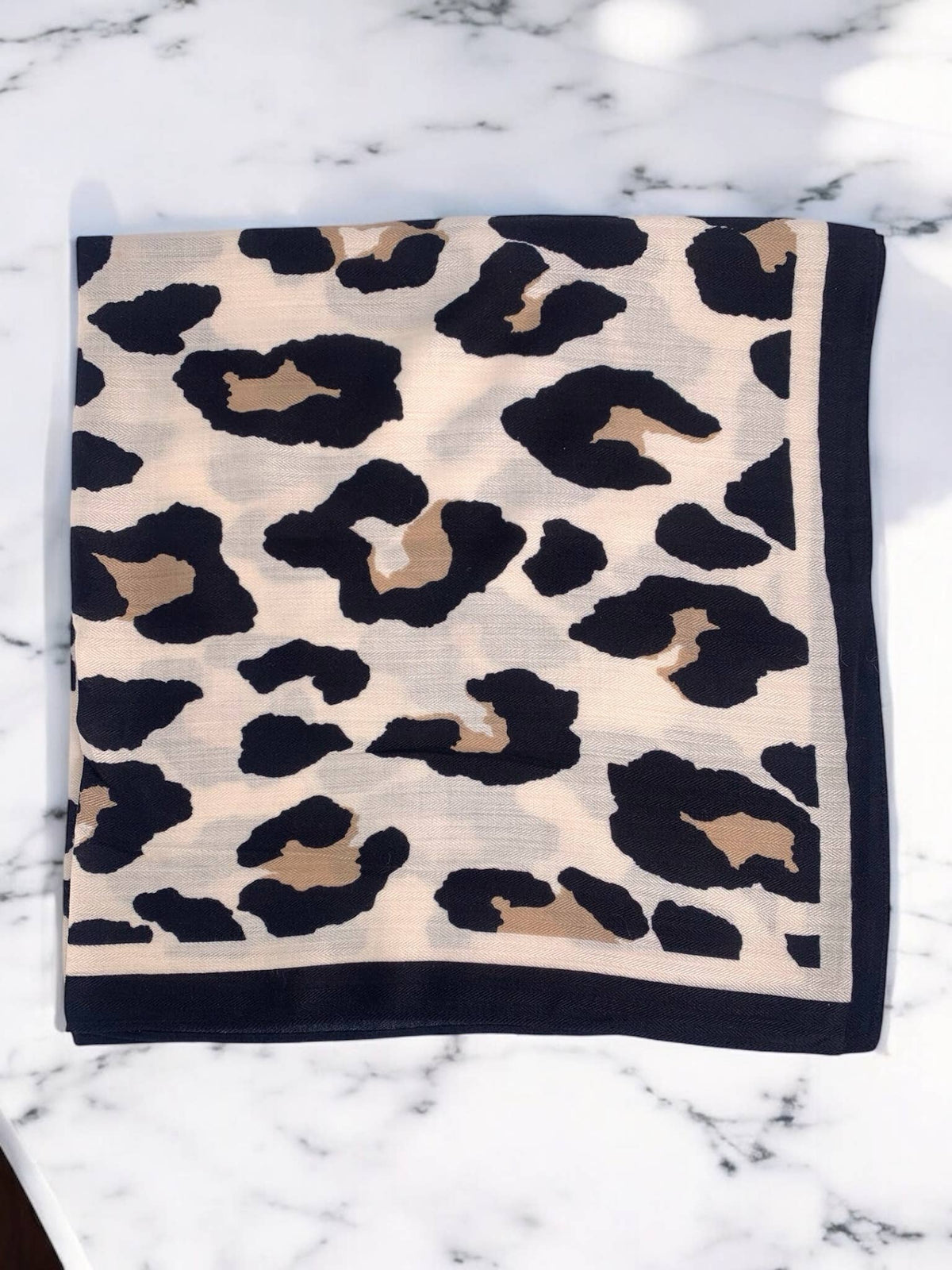 Leoprint Quadrat-Tuch Marie Jo